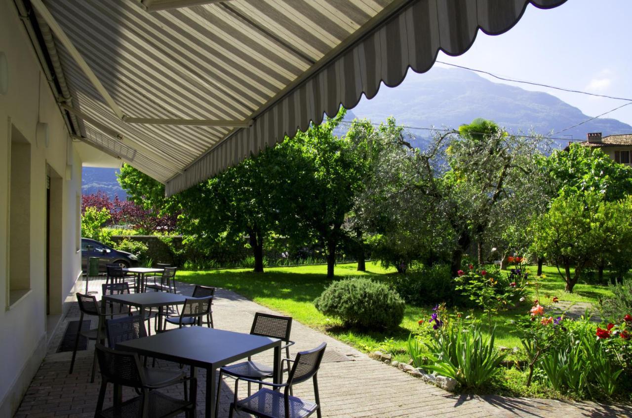 Hotel Garni Delle Rose Ceniga Exterior photo